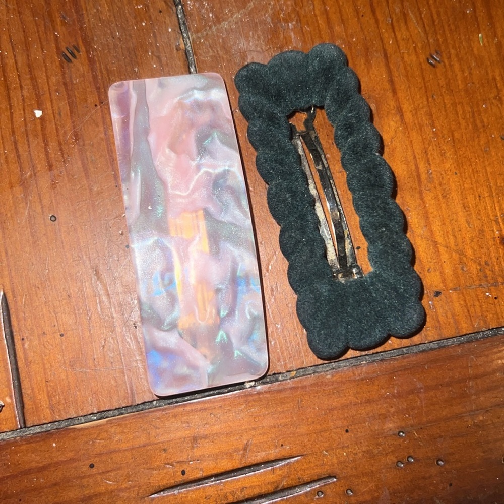 Hair clips - Picture 6 of 9